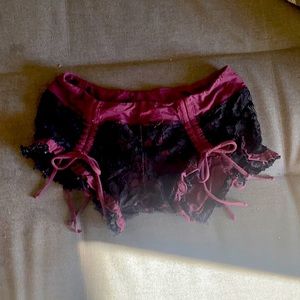 Inifinti lace tie dance shorts